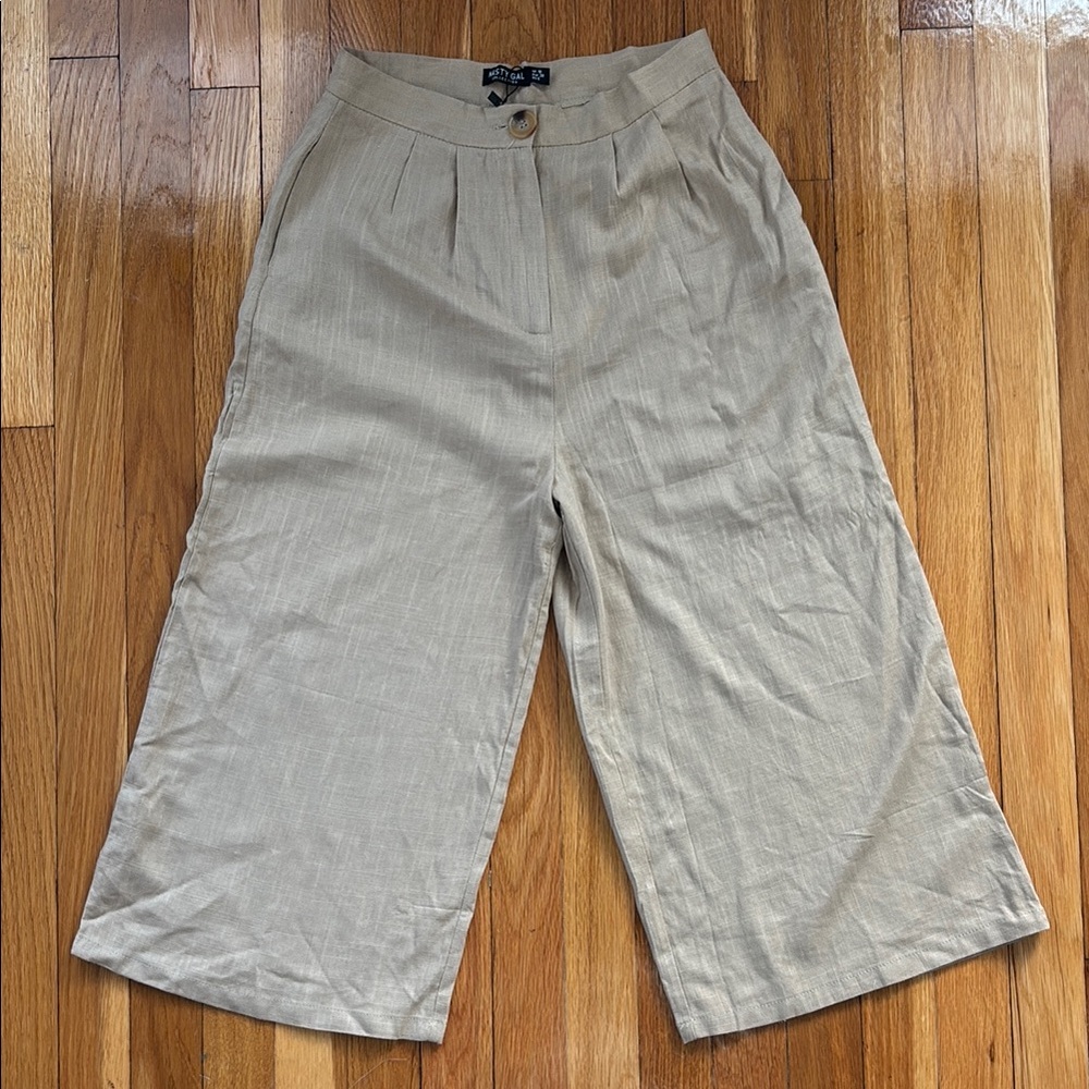 Nasty Gal Beige Linen Blend Culottes